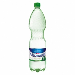 Woda mineralna Nałęczowianka gazowana 1,5 L, zgrzewka 6 szt.